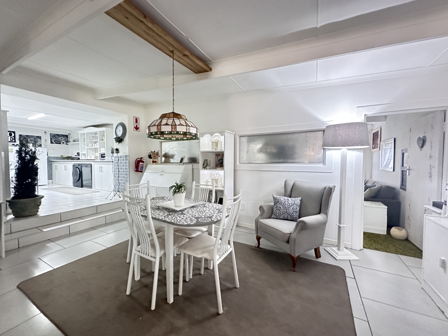 2 Bedroom Property for Sale in Stilbaai Oos Western Cape